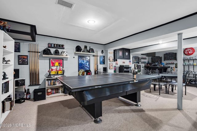 31 Pitney Lane, Jackson, NJ 08527