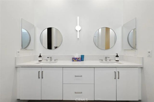 3345 Ambassador Drive, Palm Springs, CA 92262