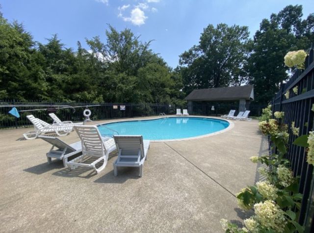 1047 Brittany Park Dr, Antioch, TN 37013