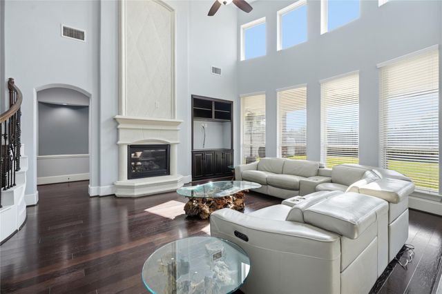 2756 Panzano Lane, League City, TX 77573