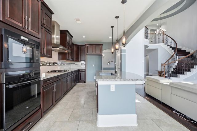 2756 Panzano Lane, League City, TX 77573