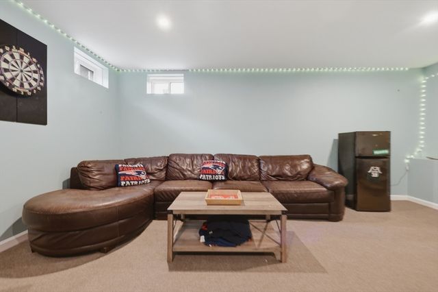 5 Laclede Avenue, Framingham, MA 01701