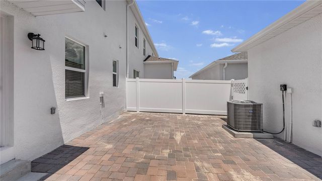 2136 RIDER RAIN LANE, Apopka, FL 32703