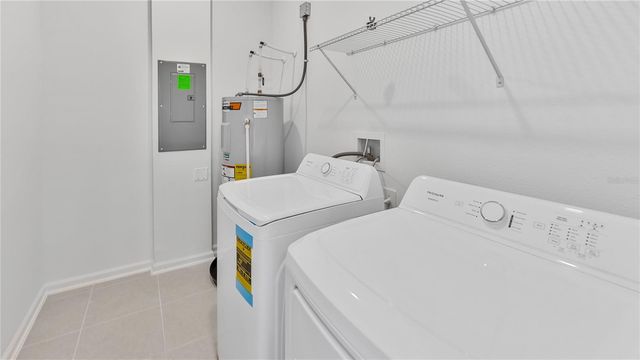 2136 RIDER RAIN LANE, Apopka, FL 32703