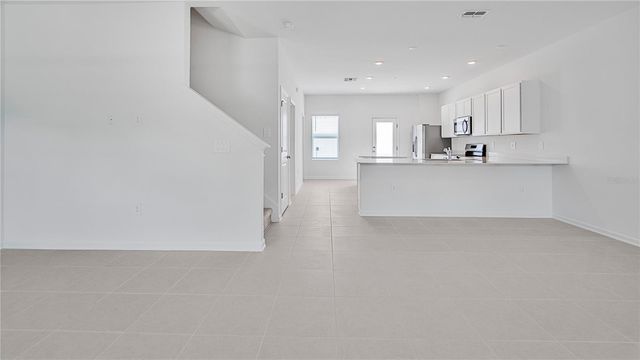 2136 RIDER RAIN LANE, Apopka, FL 32703