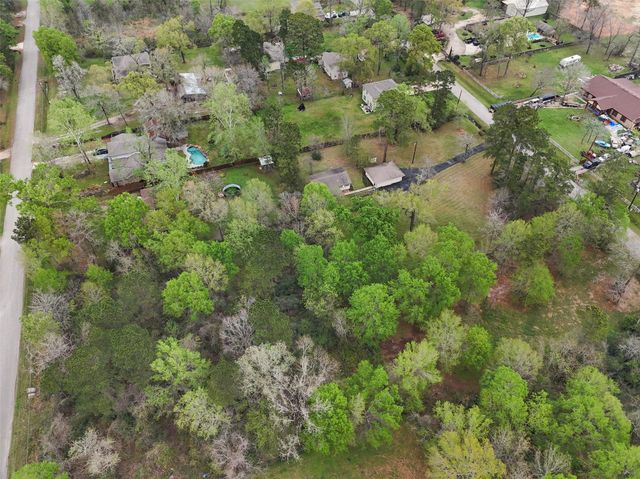 17051 Concord Drive, Conroe, TX 77385