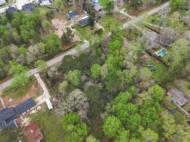 17051 Concord Drive, Conroe, TX 77385