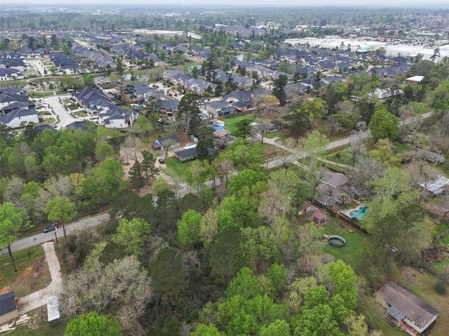 17051 Concord Drive, Conroe, TX 77385