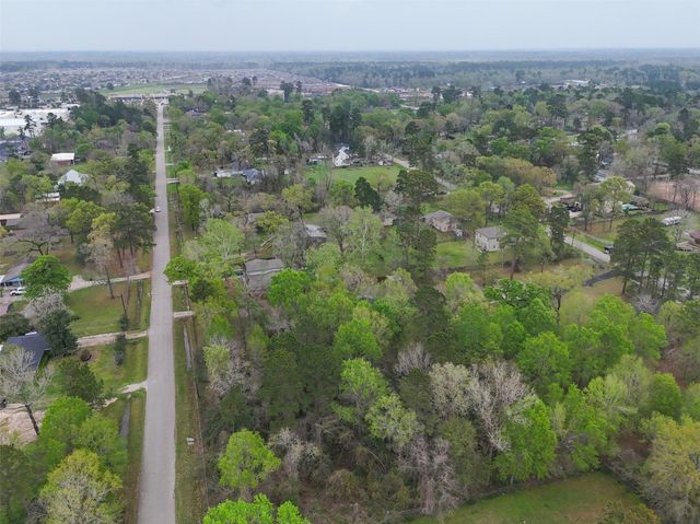 17051 Concord Drive, Conroe, TX 77385