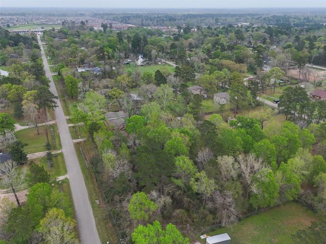 17051 Concord Drive, Conroe, TX 77385