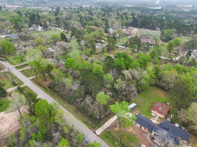 17051 Concord Drive, Conroe, TX 77385