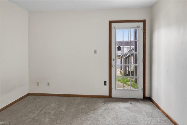 3529 Clover Meadows DR, Chesapeake, VA 23321