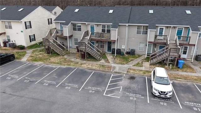 3529 Clover Meadows DR, Chesapeake, VA 23321