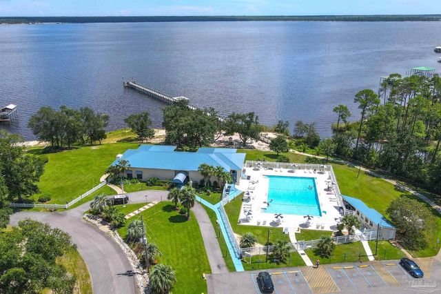 631 Escambia Dr, Lillian, AL 36549