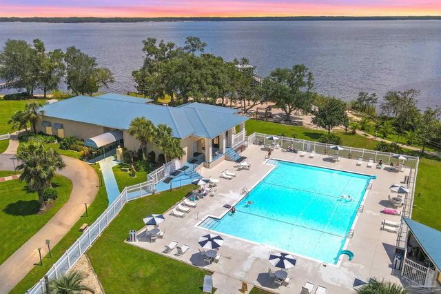 631 Escambia Dr, Lillian, AL 36549