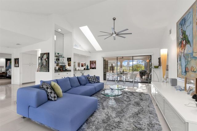 11903 SW KINGSWAY CIRCLE, Lake Suzy, FL 34269