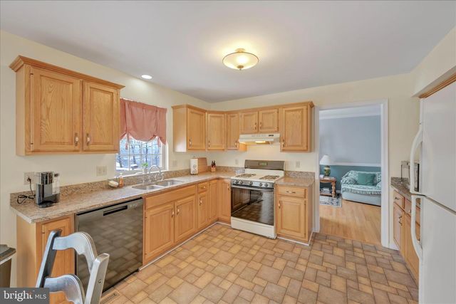 35 JACK AND JILL DR, Schuylkill Haven, PA 17972