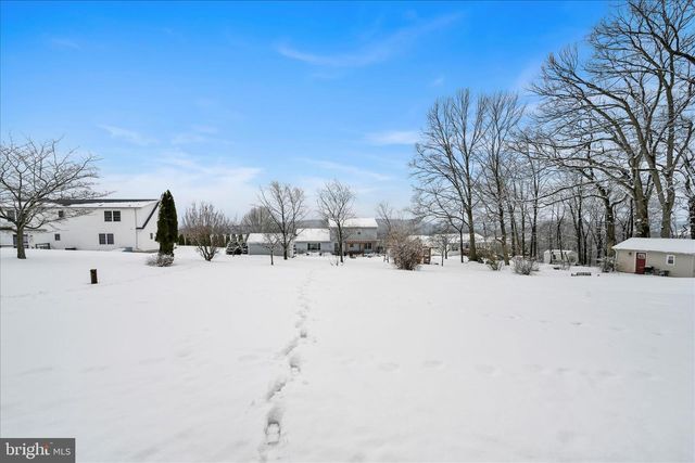 35 JACK AND JILL DR, Schuylkill Haven, PA 17972