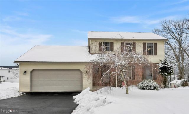 35 JACK AND JILL DR, Schuylkill Haven, PA 17972