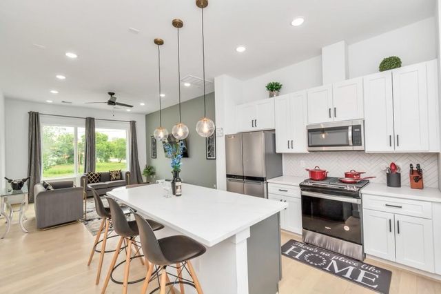 2722 Anita Street, Houston, TX 77004