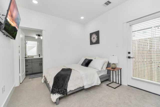 2722 Anita Street, Houston, TX 77004