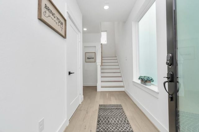 2722 Anita Street, Houston, TX 77004