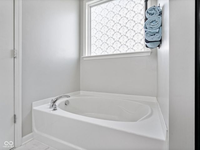 18761 Big Circle Drive, Noblesville, IN 46062
