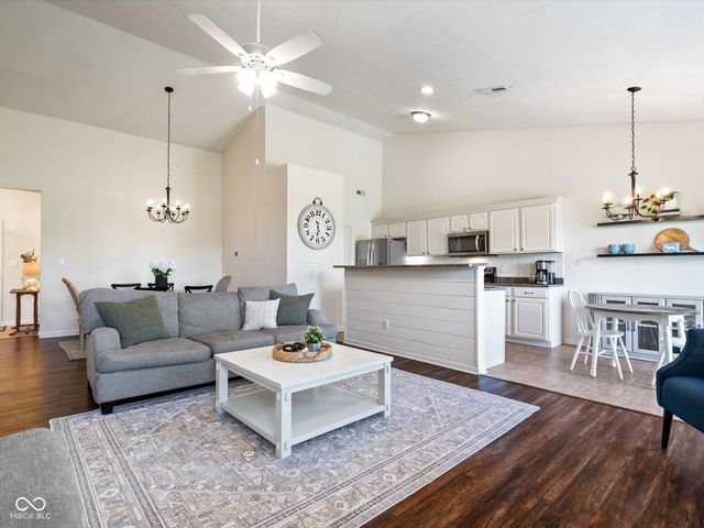 18761 Big Circle Drive, Noblesville, IN 46062