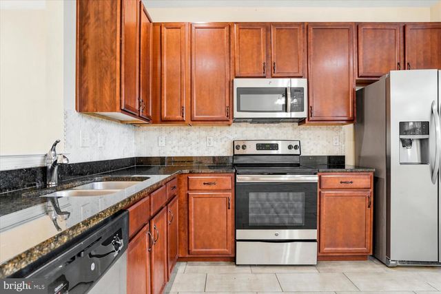 145 MERCER CT, Fairless Hills, PA 19030