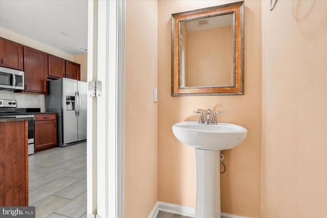 145 MERCER CT, Fairless Hills, PA 19030