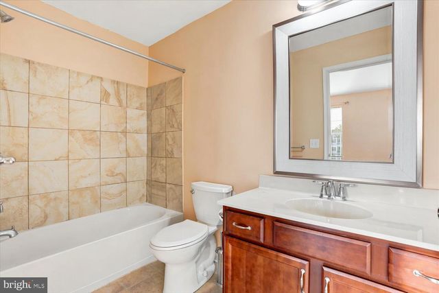 145 MERCER CT, Fairless Hills, PA 19030