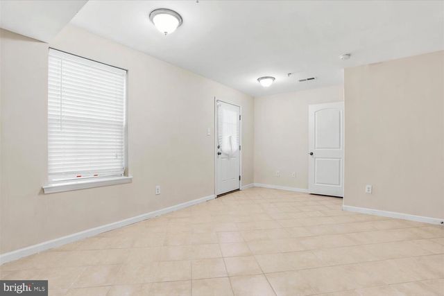 145 MERCER CT, Fairless Hills, PA 19030