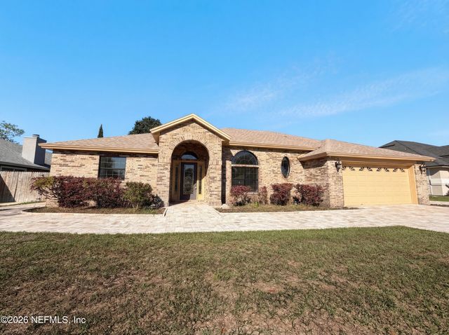 585 THORNBERRY Road, Orange Park, FL 32073