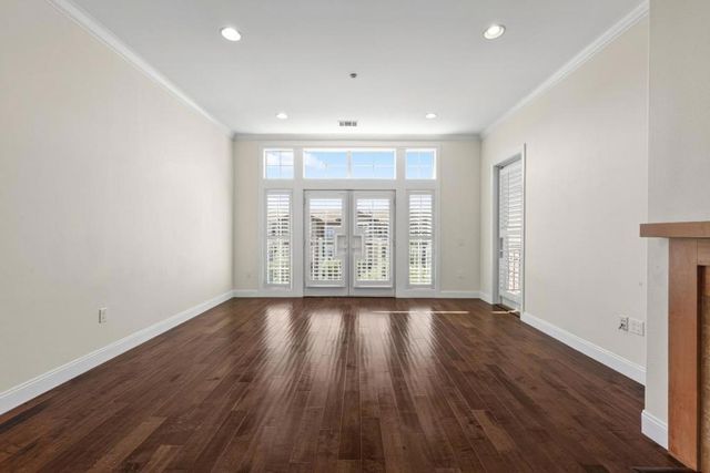 2881 Meridian Avenue 323, San Jose, CA 95124