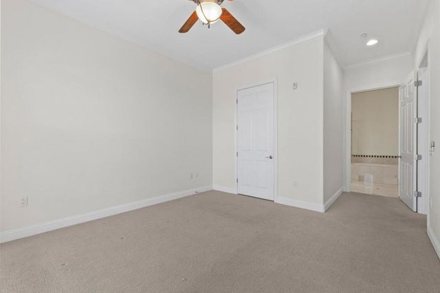 2881 Meridian Avenue 323, San Jose, CA 95124