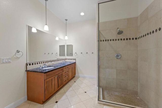 2881 Meridian Avenue 323, San Jose, CA 95124