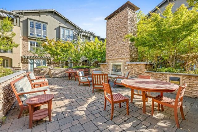 2881 Meridian Avenue 323, San Jose, CA 95124