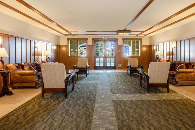 2881 Meridian Avenue 323, San Jose, CA 95124