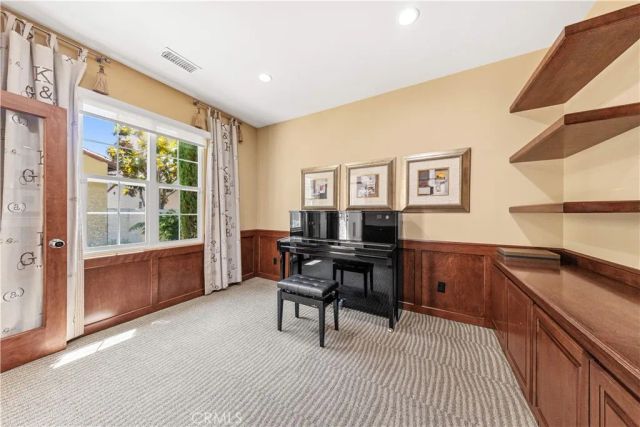 22 Arborside, Irvine, CA 92603