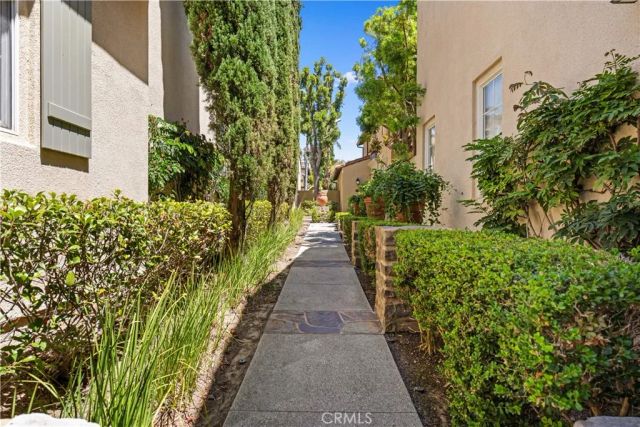 22 Arborside, Irvine, CA 92603