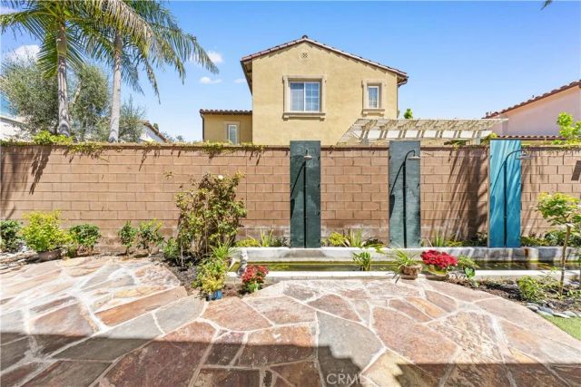 22 Arborside, Irvine, CA 92603