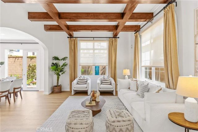 22 Arborside, Irvine, CA 92603