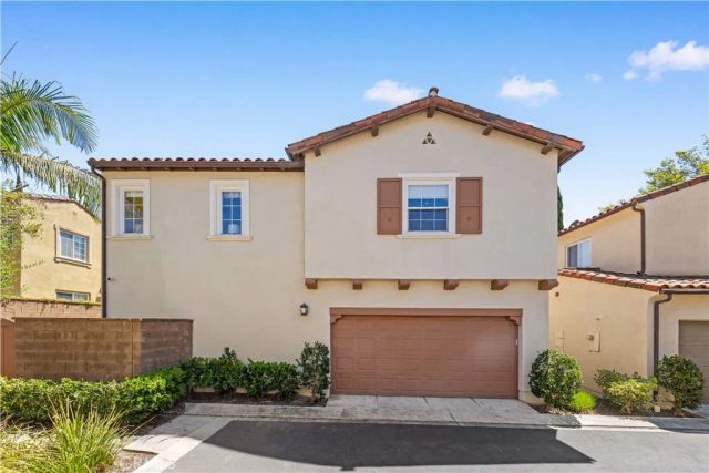 22 Arborside, Irvine, CA 92603