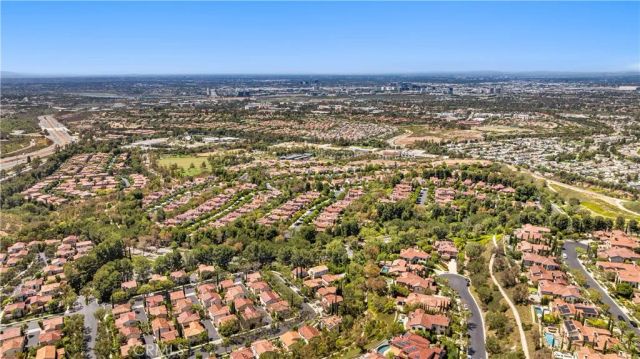 22 Arborside, Irvine, CA 92603