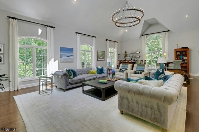 5 Deer Trail, Boonton Twp., NJ 07005