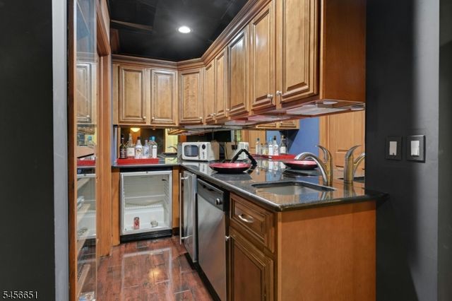 5 Deer Trail, Boonton Twp., NJ 07005