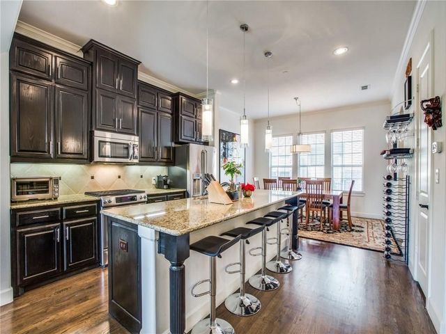 5034 Meridian Lane, Addison, TX 75001