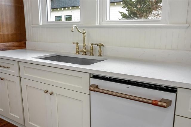 1202 Louisiana Avenue, Lake Charles, LA 70601