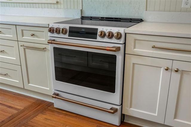 1202 Louisiana Avenue, Lake Charles, LA 70601