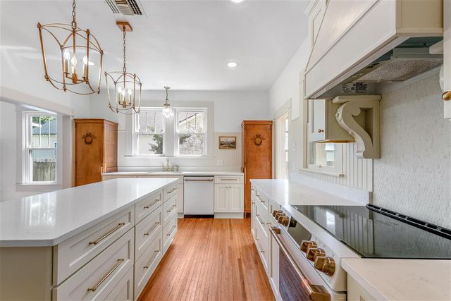 1202 Louisiana Avenue, Lake Charles, LA 70601